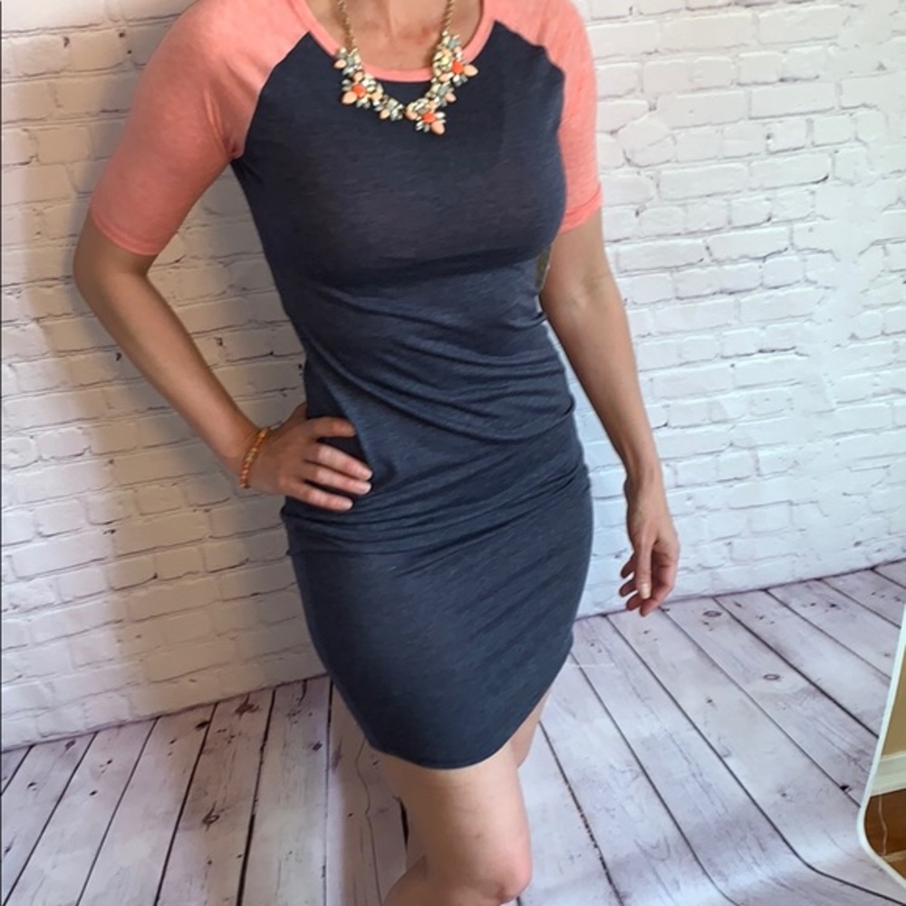 SOFT T-Shirt sheath dress knee length form fit XXS
